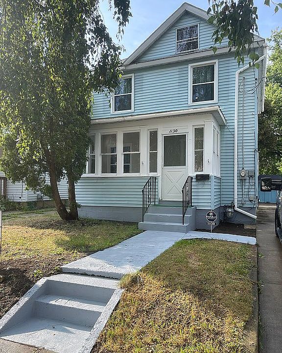 1st image of 1130 W 5th St