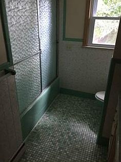 4th image of 1352 Smith St