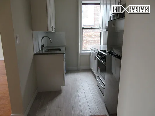 Rented by Citi Habitats | media 35