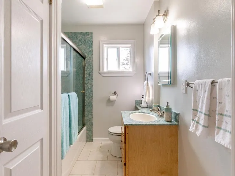 515 Flynn Ave — Photo 24