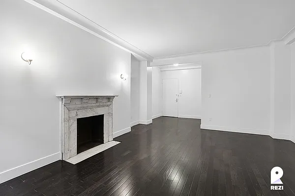 Rented by REZI | media 122