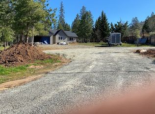 4784 Cloverlawn Dr, Grants Pass, OR