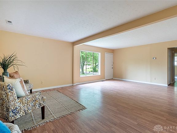 5th image of 4155 Melgrove Ave