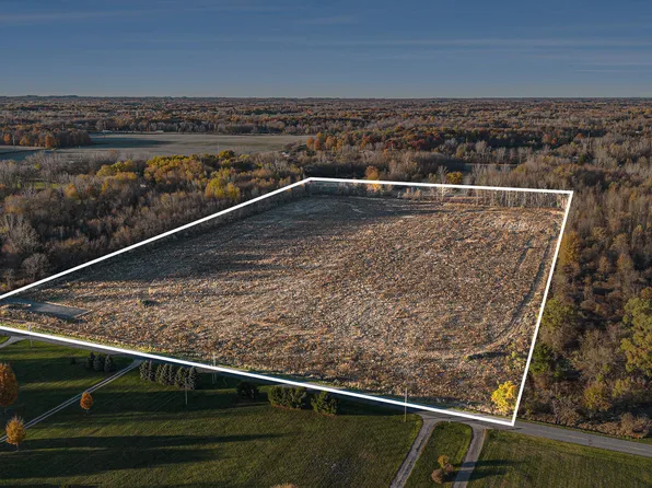 69474 68th Ave, Watervliet, MI 49098