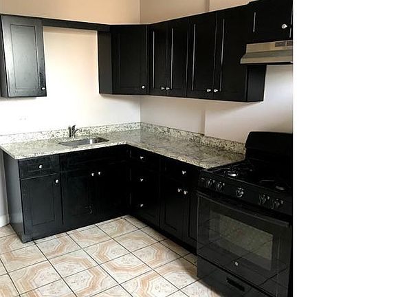 4th image of 1434 S Homan Ave #4