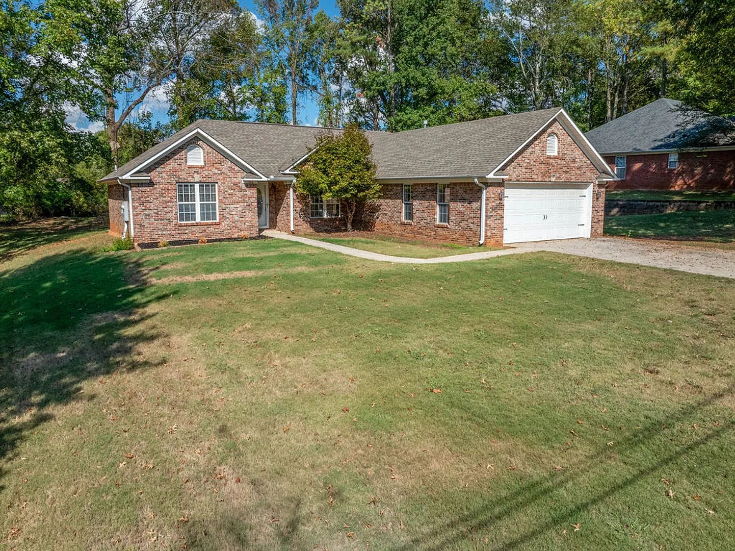 3 Bedroom Home in Madison's Timber Cove | Endeavor, Monrovia & Sparkman Schools | $1,850/Month — Photo 1
