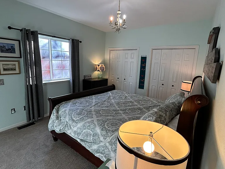 Master Bed Closet and Window