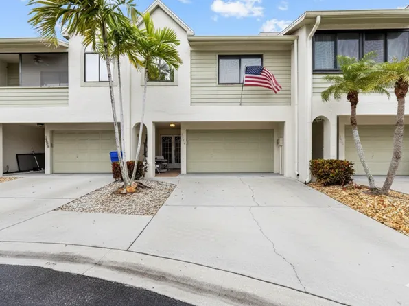 2392 Hanover Dr, Dunedin, FL 34698