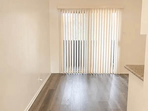 11529 York Ave, 11529 York Ave APT D, Hawthorne, CA 90250