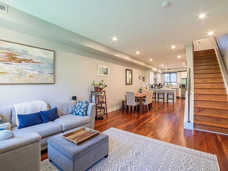 1842 Frankford Ave #2 — Photo 6