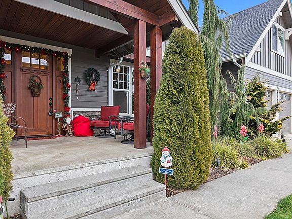 4th image of 164 Twinberry Ct