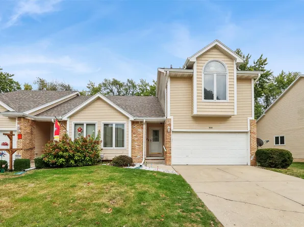 1041 Bradford Pl, West Des Moines, IA 50266