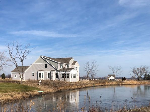 Waterfront Condo Port Clinton Real Estate 6 Homes For Sale Zillow