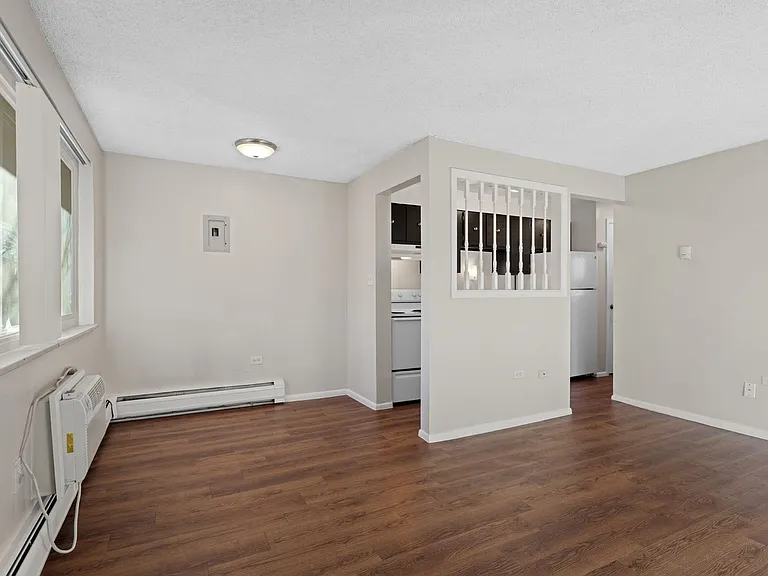 3535 S Pearl St — Photo 7