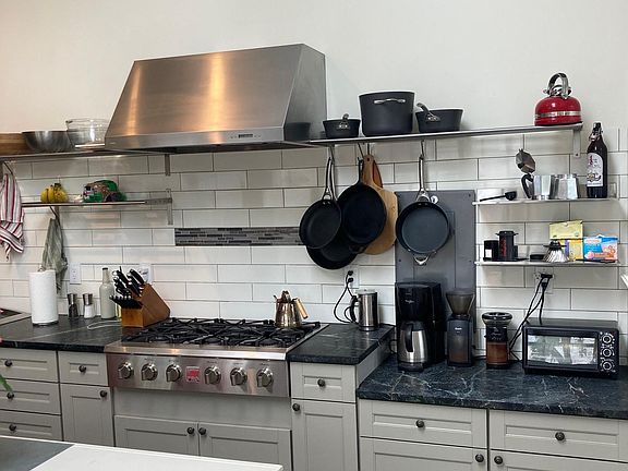 5th image of 60 N Grant St