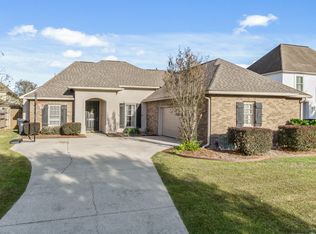 18164 Pine Ridge Dr, Prairieville, LA 70769