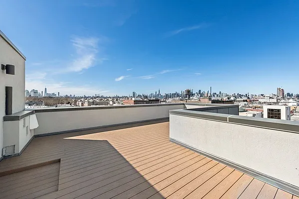 Sold by Bold New York | media 21