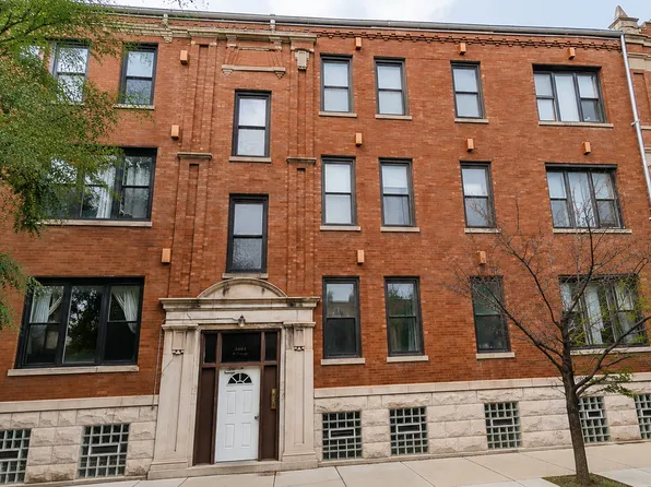 3604 W George St APT 3, Chicago, IL 60618