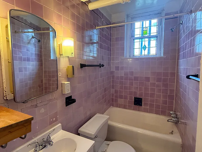 5851 Morrowfield Ave #15 — Photo 10