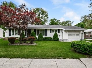 1022 Hampden Rd, Muskegon, MI 49441