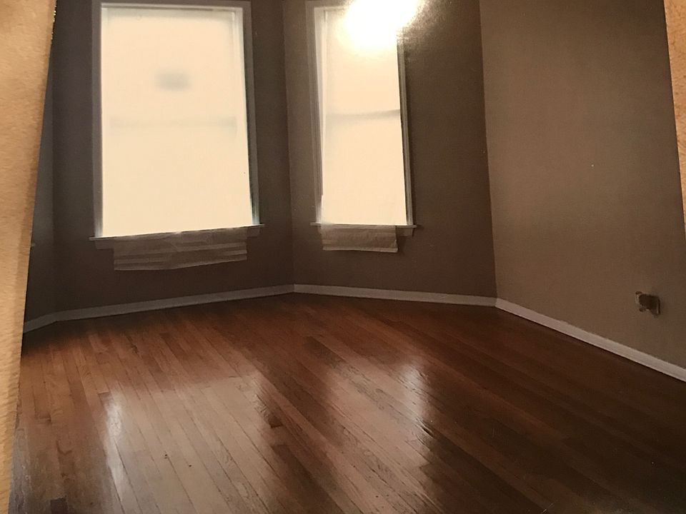 2nd image of 11418 S State St #1