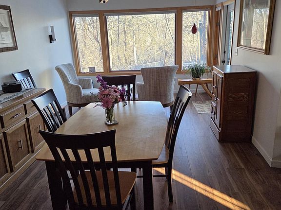 5th image of 1245 19th Ave NE