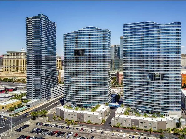 4525 Dean Martin Dr Unit 304, Paradise Town, NV 89103