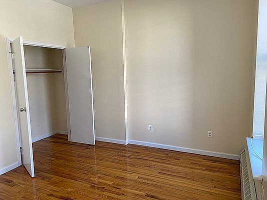 4th image of 251 Wilson Ave APT 3