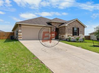 7208 Guadalupe Rd, China Spring, TX 76633