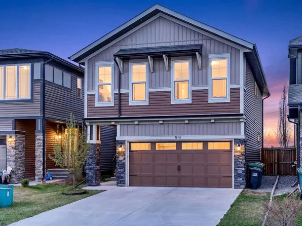 99 N Buckskin Way, Cochrane, AB T4C 2P2