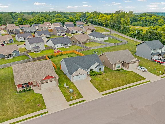 2nd image of 1081 Dublin Dr