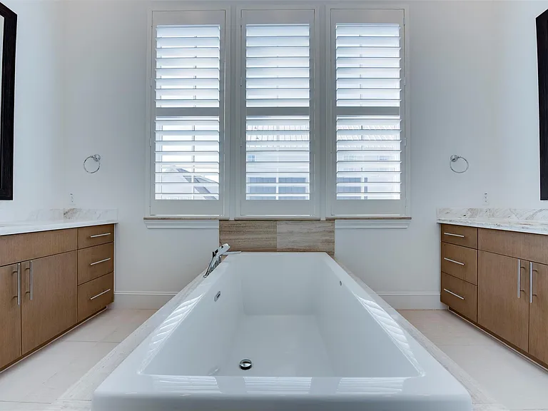 8736 Oak Kolbe Ln — Photo 31