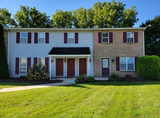 611 Brunnerville Rd APT D, Lititz, PA 17543
