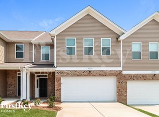 10723 Rivergate Dr NW, Huntersville, NC 28078