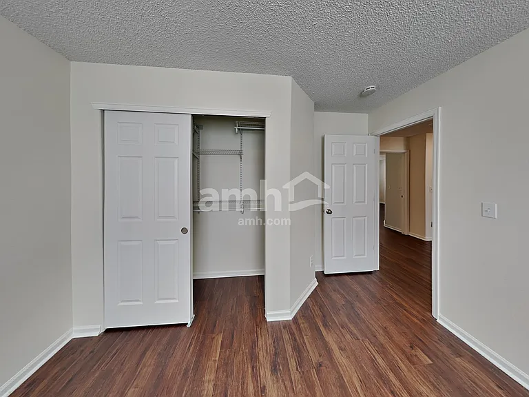 19506 E Bellisario Creek Dr — Photo 16