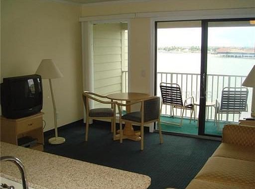 4th image of 2506 N Rocky Point Dr #471
