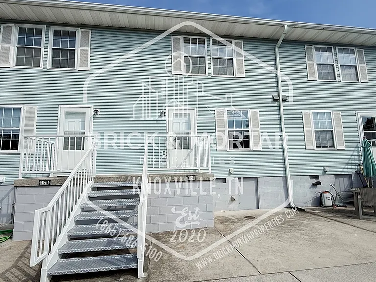 126 N 6th St — Photo 2