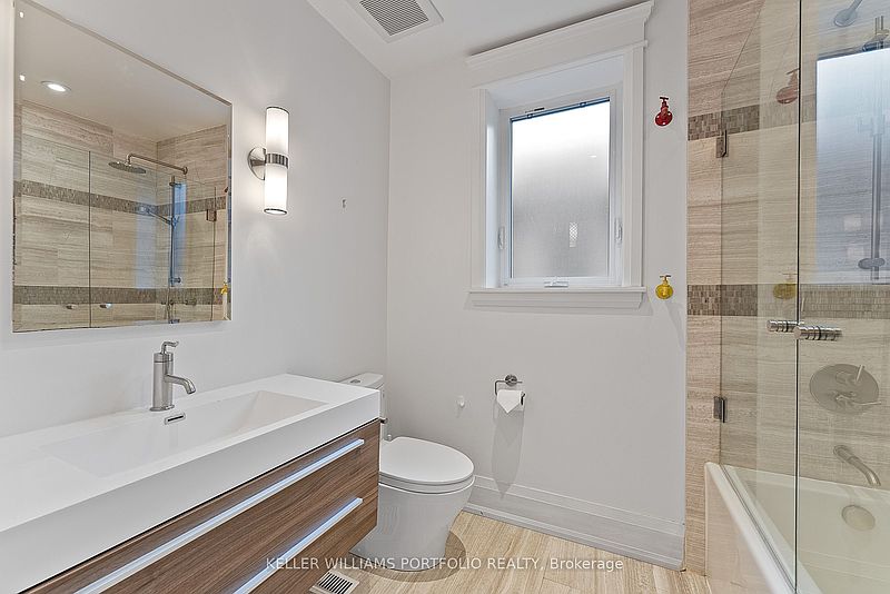 Toronto House for rent - 3 Bedrooms — photo 34