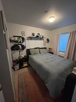 Bedroom, photo 2