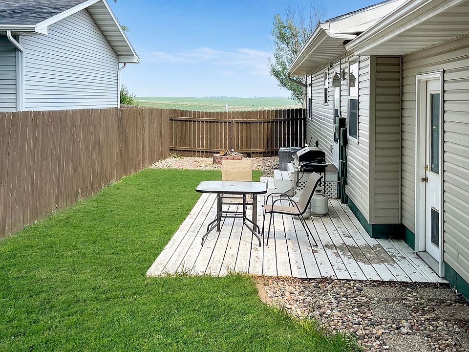 500 Superior Ave, Crooks, SD 57020 Zillow