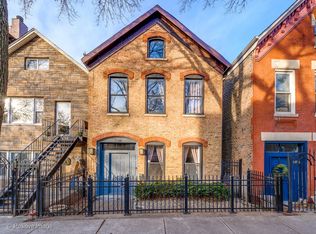 1748 W Crystal St, Chicago, IL 60622