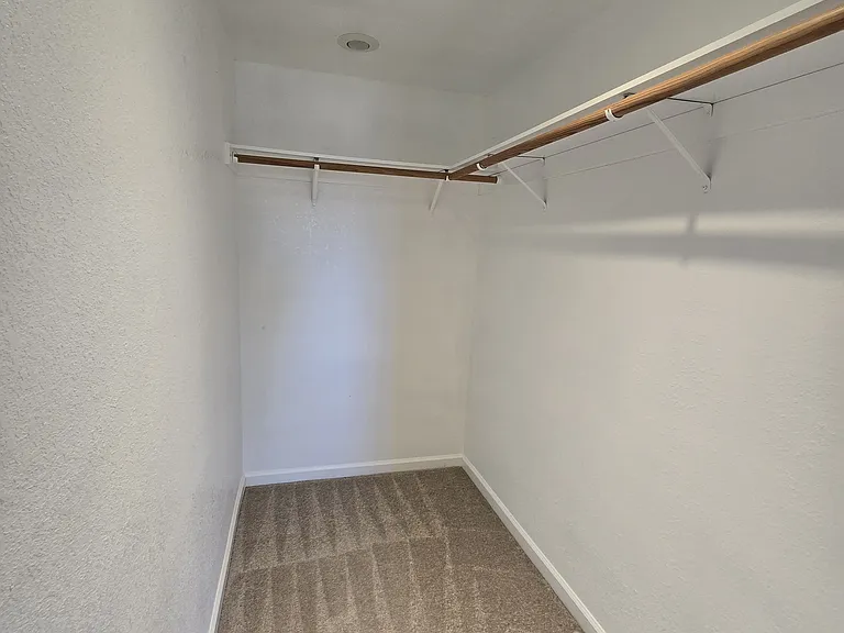 1160 Arlington Way — Photo 17