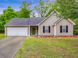 1615 Eagle Dr, Woodstock, GA 30189