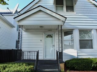 2031 Yemans St #2, Hamtramck, MI 48212