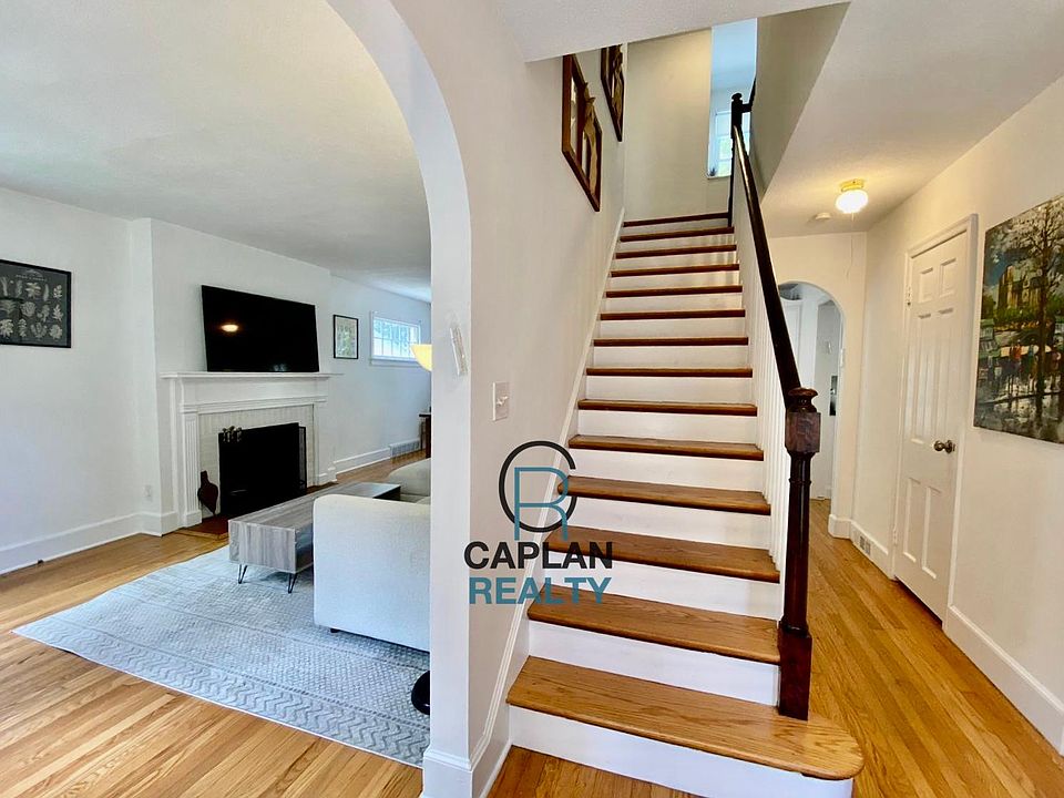 1st image of 605 Fountain St #2