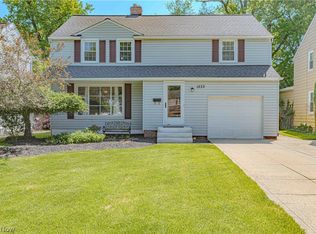 1233 Brainard Rd, Lyndhurst, OH 44124