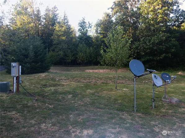 629 Englert Road, Woodland, WA 98674