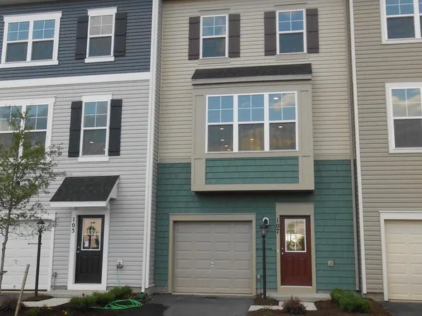 107 Fading Star Ct, Stephenson, VA 22656