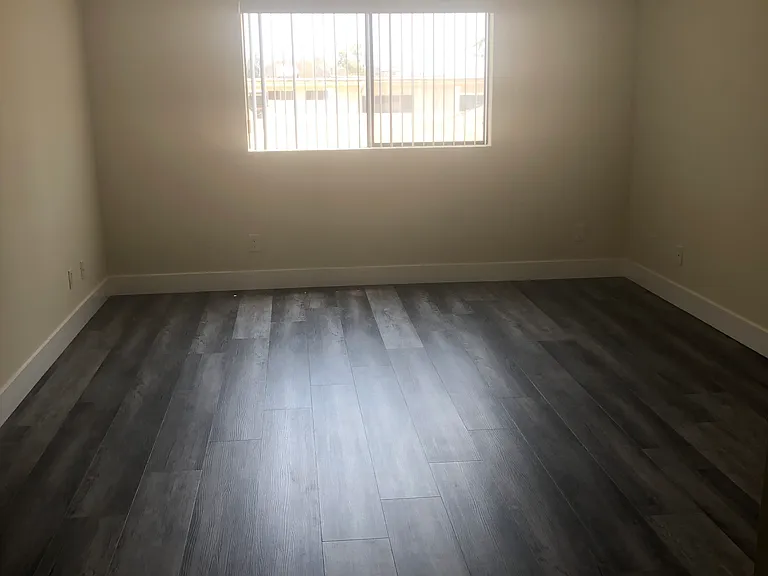 1426 Brockton Ave — Photo 1