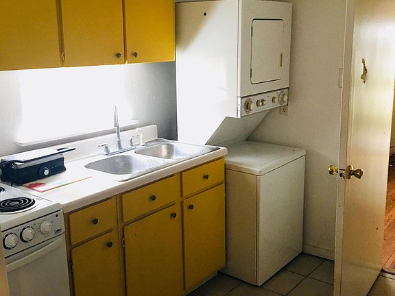 5th image of 4631 Sylvester St #101